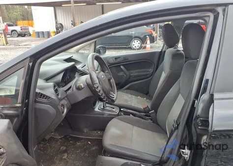 2018 Ford Fiesta S z USA, uszkodzony, nr VIN 3FADP4AJ0JM131574